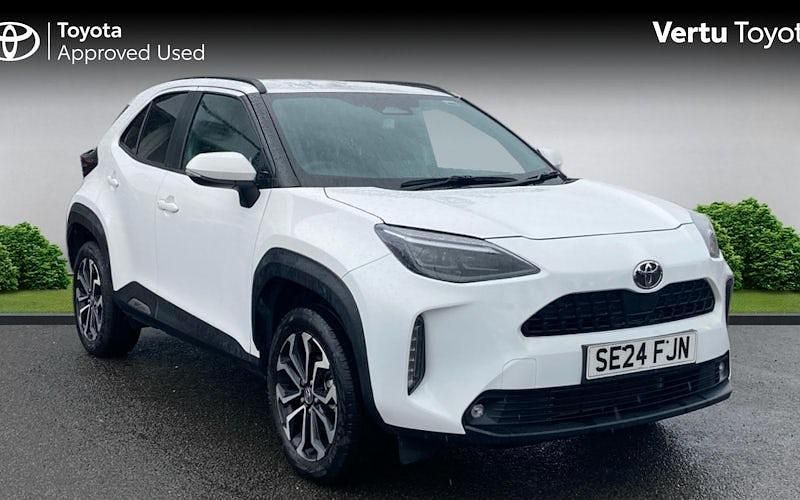 Used Toyota Yaris Hybrid Design 116 HP (85 kW) 2026 Estate