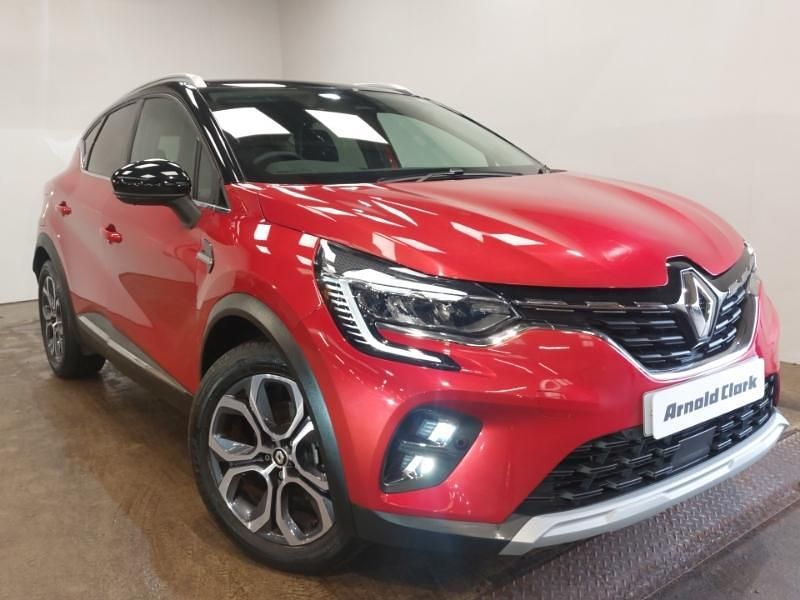 Red Used 2023 Renault Captur Techno SUV | £19,298 (Fair price) - Image 1/4
