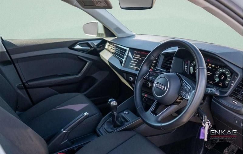 Used Audi A1 Sportback Design 95 HP (69 kW) 2022 Grey Hatchback