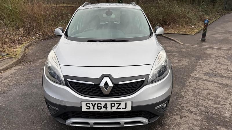 Used Renault Scénic III Dynamique 2014 Silver MPV