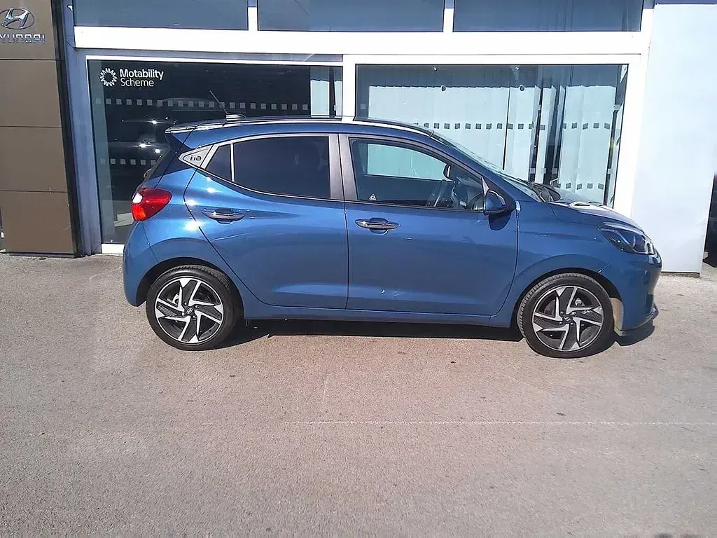Usado Hyundai i10 Premium 2025 Azul Citadino
