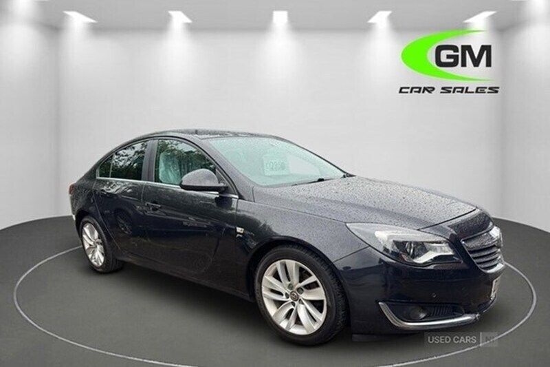 Black Used 2014 Vauxhall Insignia SRi Hatchback | £2,995 (Good price) - Image 1/1