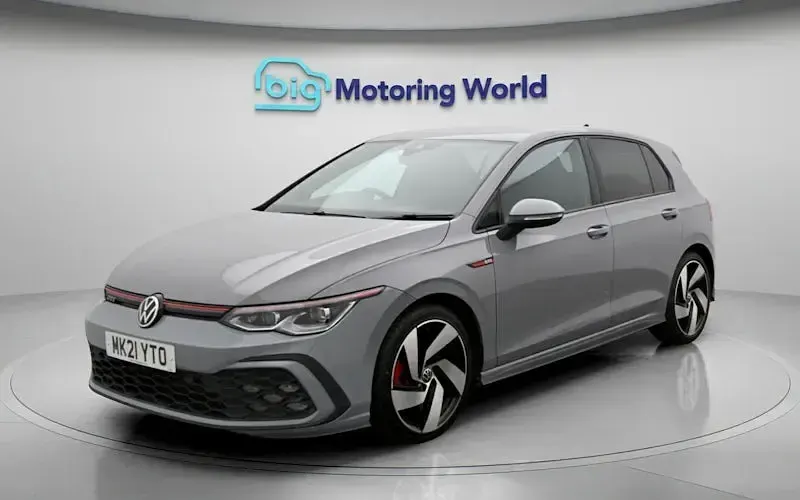 Used VW Golf VIII GTI 245 HP (180 kW) 2024 Hatchback