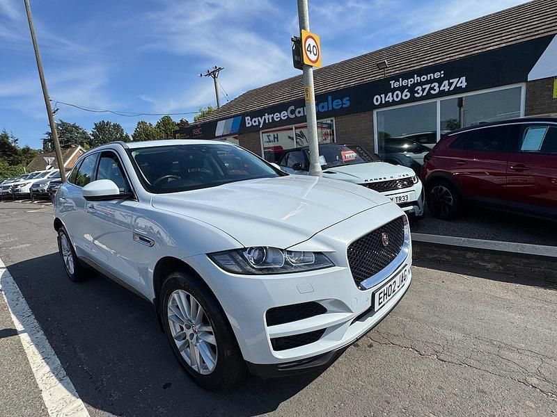 White Used 2016 Jaguar F-Pace Portfolio SUV | £14,995 (Good price) - Image 1/4