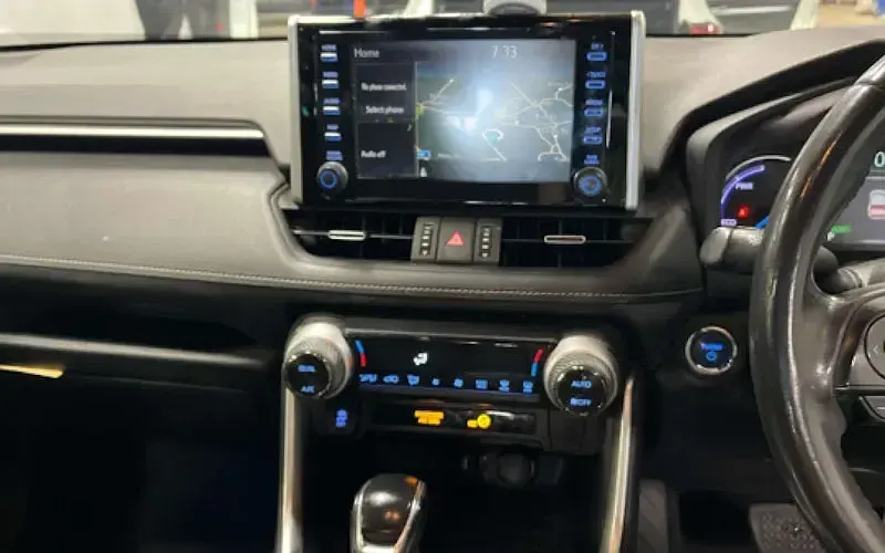 Used Toyota RAV4 Hybrid Design 218 HP (160 kW) 2020 Blue SUV