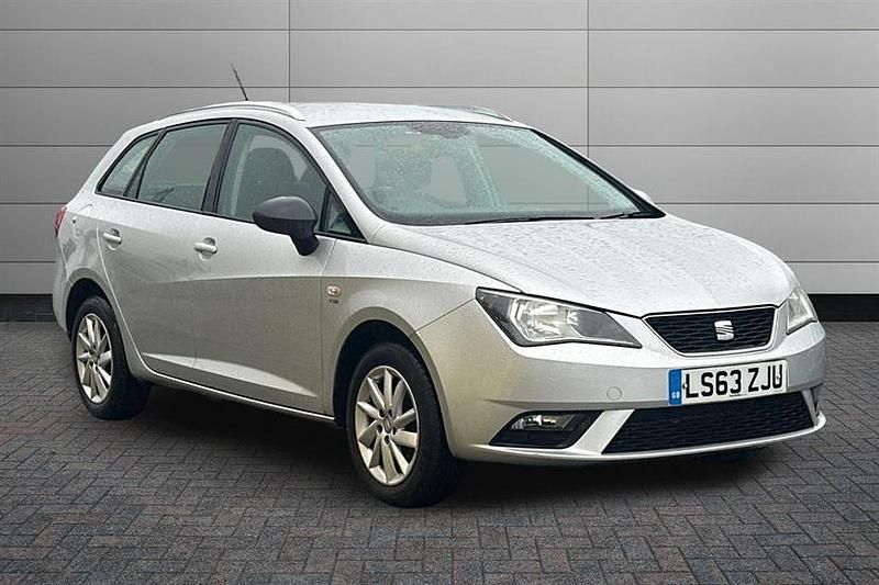 Ice silver Used 2013 Seat Ibiza ST SE Estate | £4,995 (Fair price) - Image 1/4
