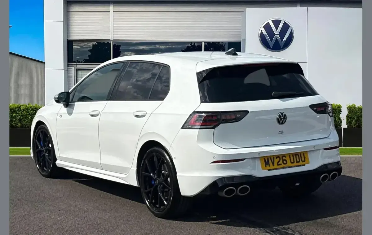 Used VW Golf VIII R 333 HP (244 kW) 2026 White Hatchback