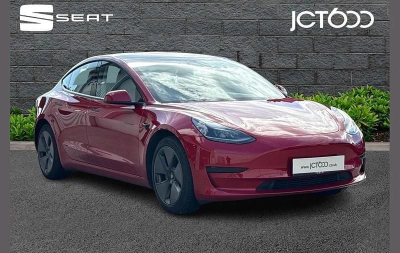 Red Used 2021 Tesla Model 3 Standard Range Sedan | £16,990 (Fair price) - Image 1/4