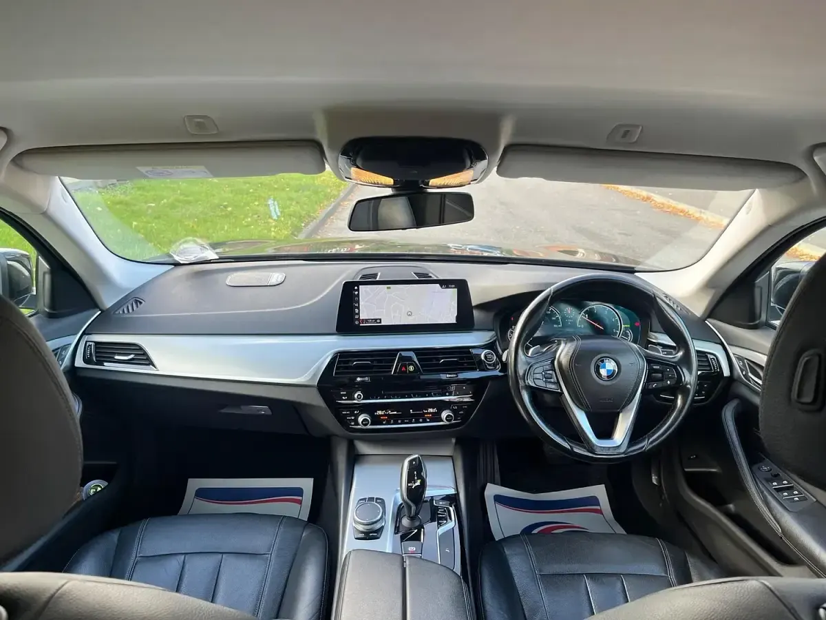 Usado BMW 520 Comfort Edition 2017 Negro Berlina