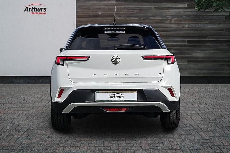 Used Vauxhall Mokka Edition 98 kW (134 HP) 2021 White SUV