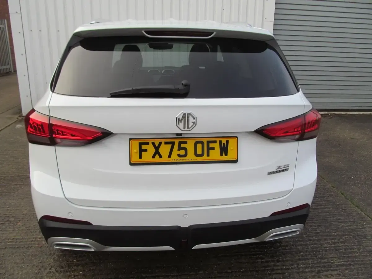 Nowe MG ZS Trophy 2025 Biały Hatchback