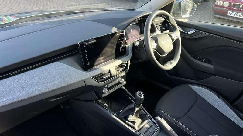 Used Skoda Kamiq SE 95 HP (69 kW) 2025 Graphite grey metallic SUV