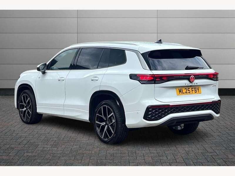 Used VW Tayron R-line 148 HP (108 kW) 2025 White SUV