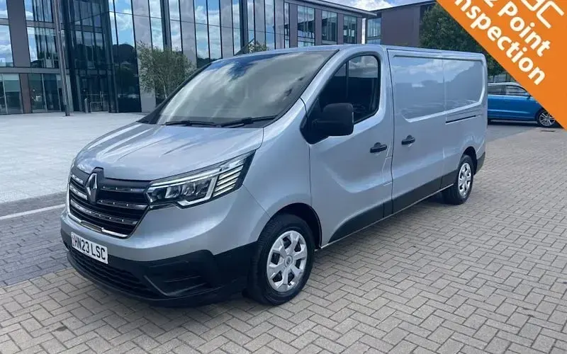 Used Renault Trafic Business 131 HP (96 kW) 2023 MPV