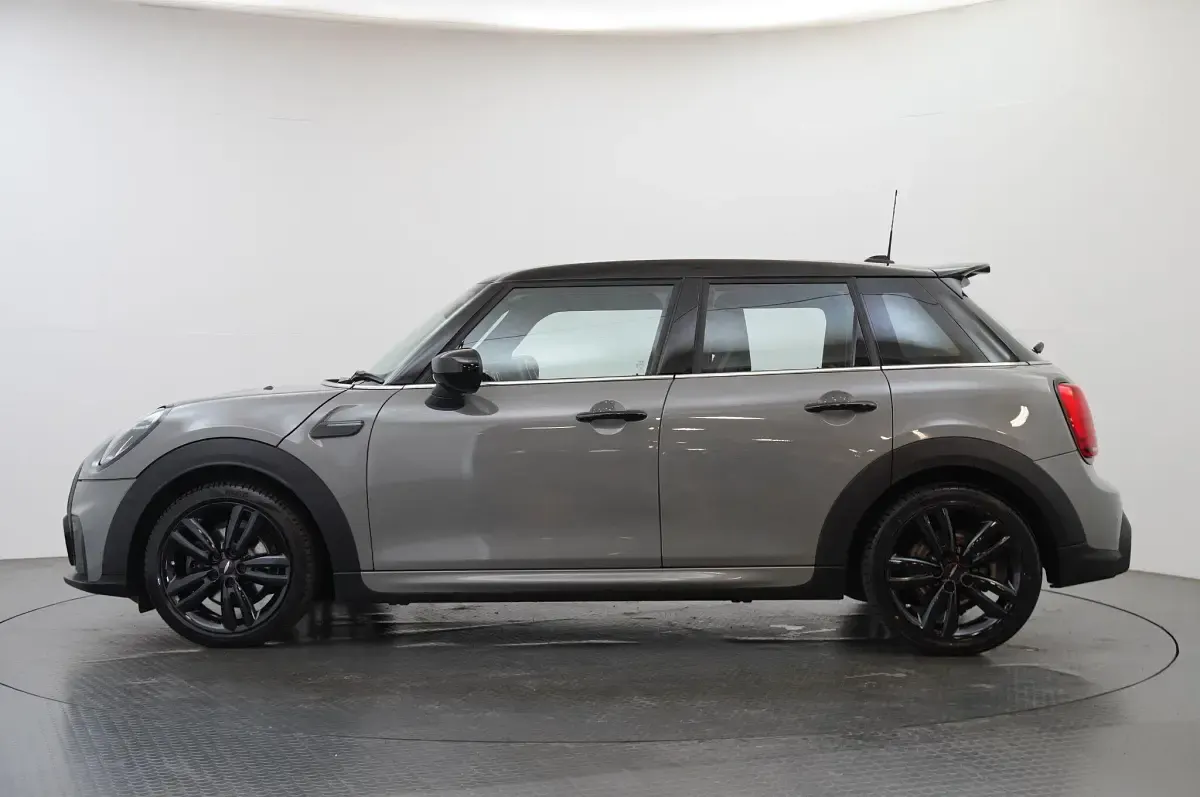 Used Mini Cooper Hatch 134 HP (98 kW) 2022 Grey Hatchback