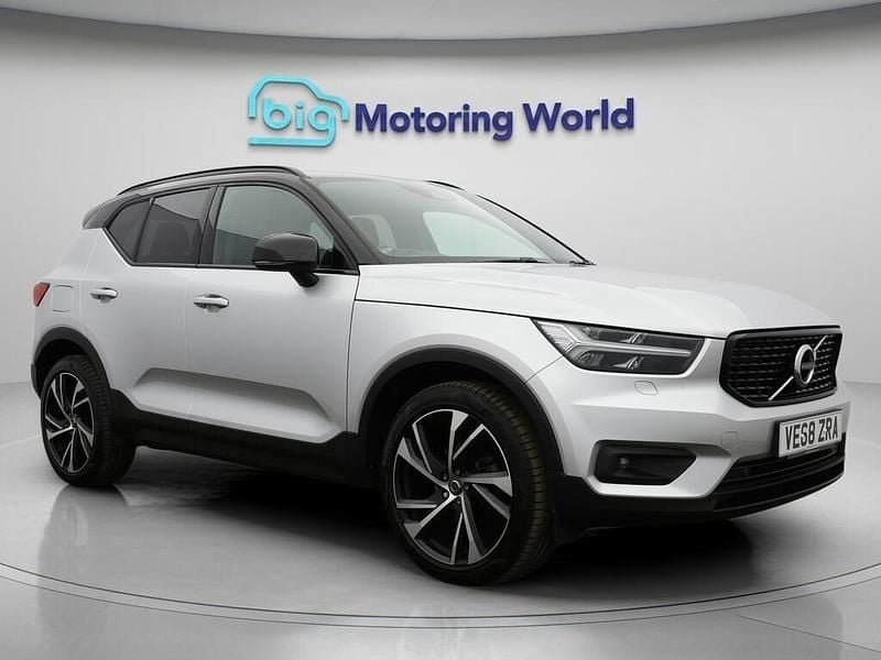 Silver Used 2019 Volvo XC40 R-Design SUV | £15,200 (Fair price) - Image 1/4