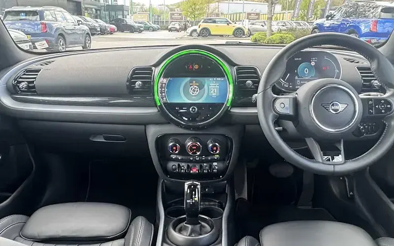 Used Mini Cooper Clubman Exclusive 136 HP (100 kW) 2022 Estate