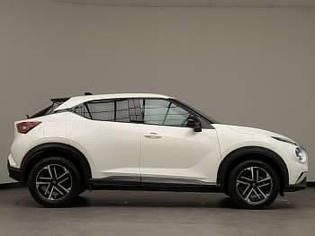 Used Nissan Juke N-Connecta 114 HP (83 kW) 2025 White SUV