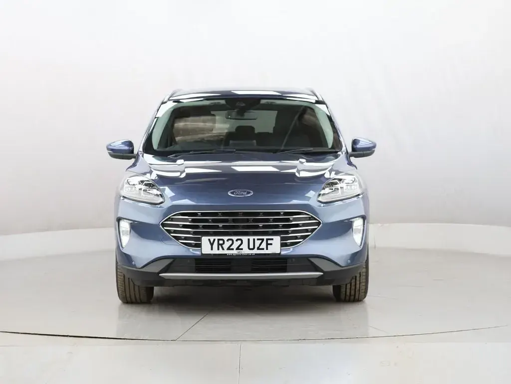 Used Ford Kuga Titanium 120 HP (88 kW) 2022 Blue SUV