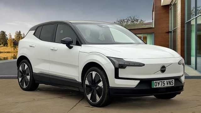 Used 2026 Volvo EX30 Plus SUV | £27,395 (Super price) - Image 1/4