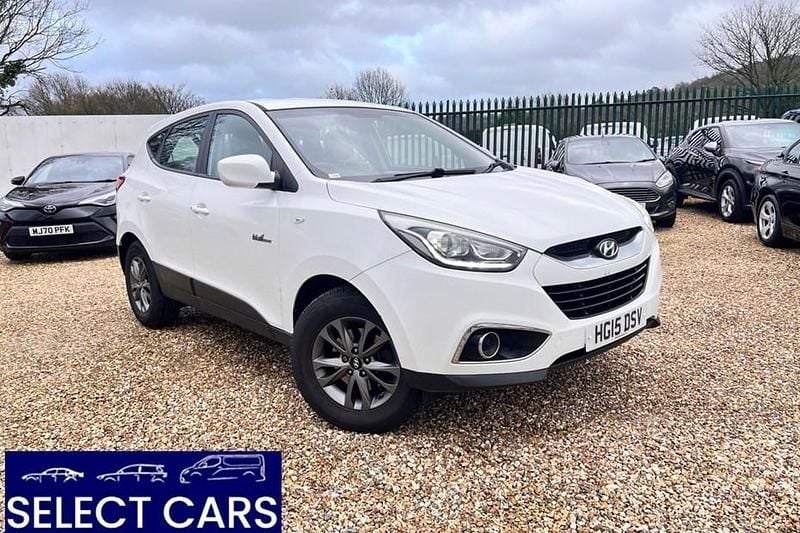 White Used 2015 Hyundai ix35 SUV | £4,995 (Fair price) - Image 1/1