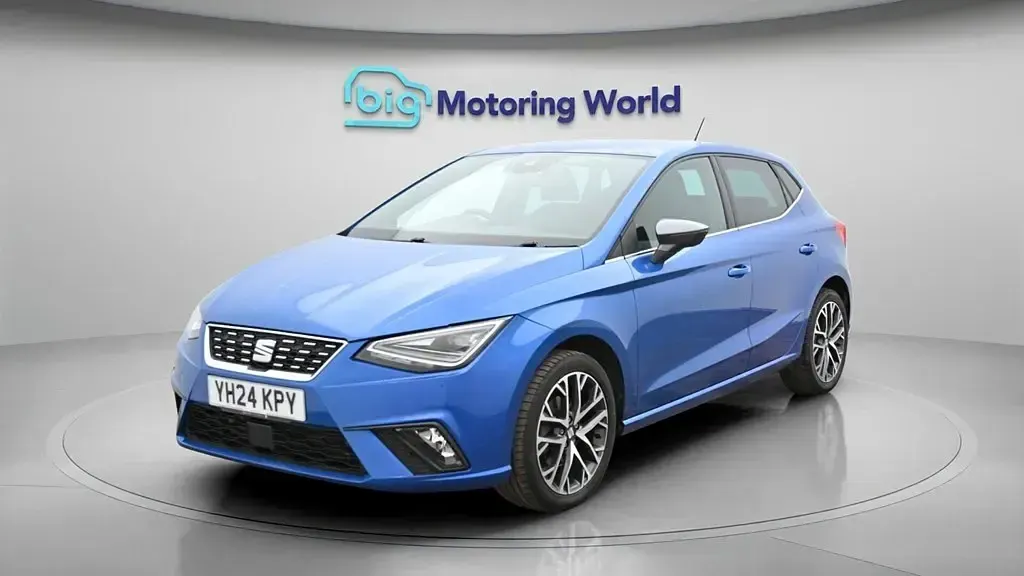 Usado Seat Ibiza XCELLENCE 110 HP (80 kW) 2024 Azul Citadino