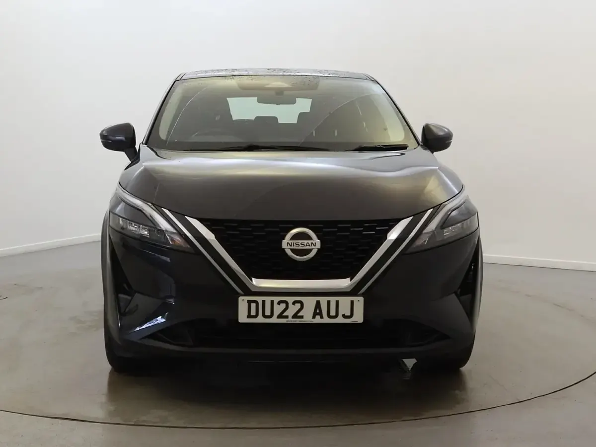 Used Nissan Qashqai Acenta Premium 2022 Black SUV