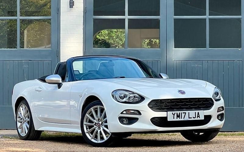 Used Fiat 124 Spider Lusso 140 HP (102 kW) 2017 Cabriolet