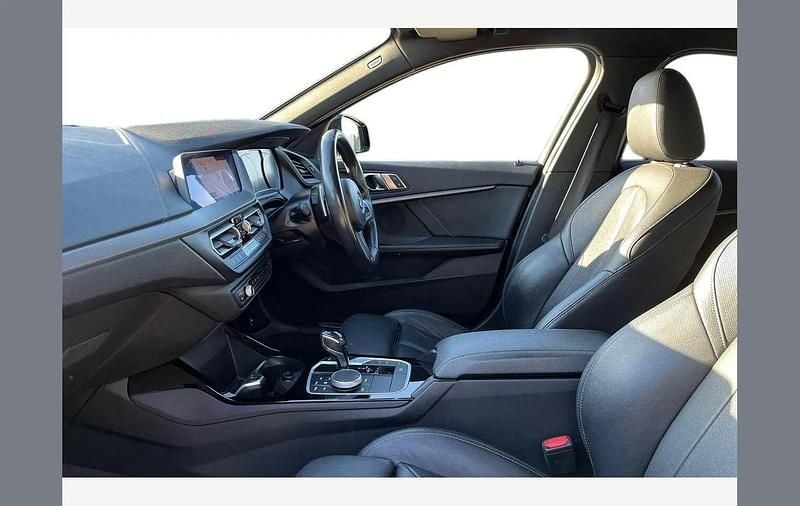 Used BMW 118 M Sport 150 HP (110 kW) 2020 Black Hatchback