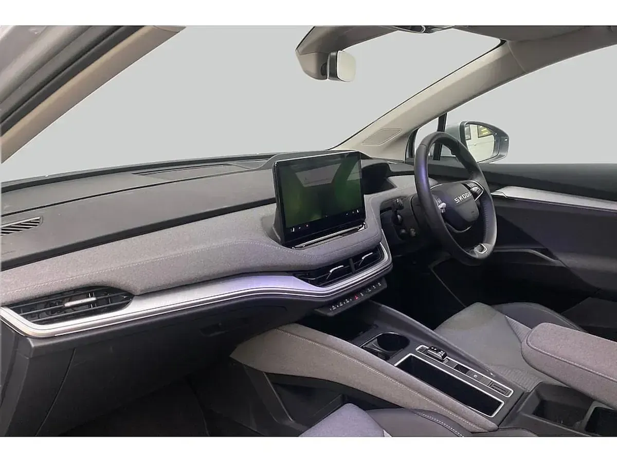 Used Skoda Enyaq iV 154 kW (210 HP) 2026 Brilliant silver metallic SUV
