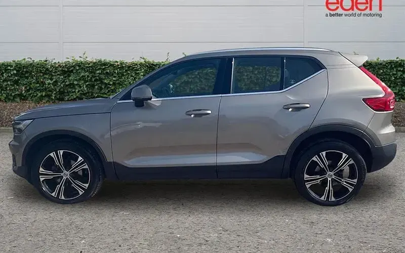Used Volvo XC40 Inscription 163 HP (119 kW) 2021 SUV