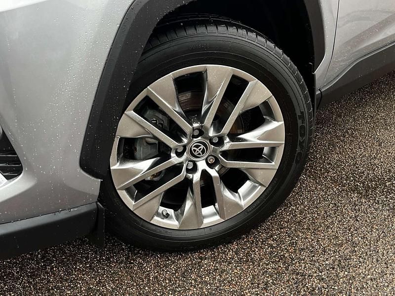 Used Toyota RAV4 Hybrid 2021 Silver SUV