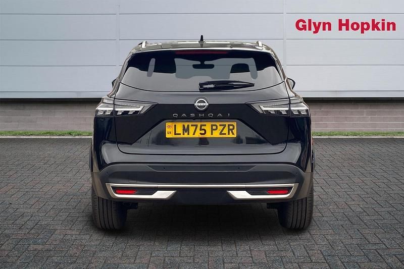 Used Nissan Qashqai Tekna 2025 Black SUV