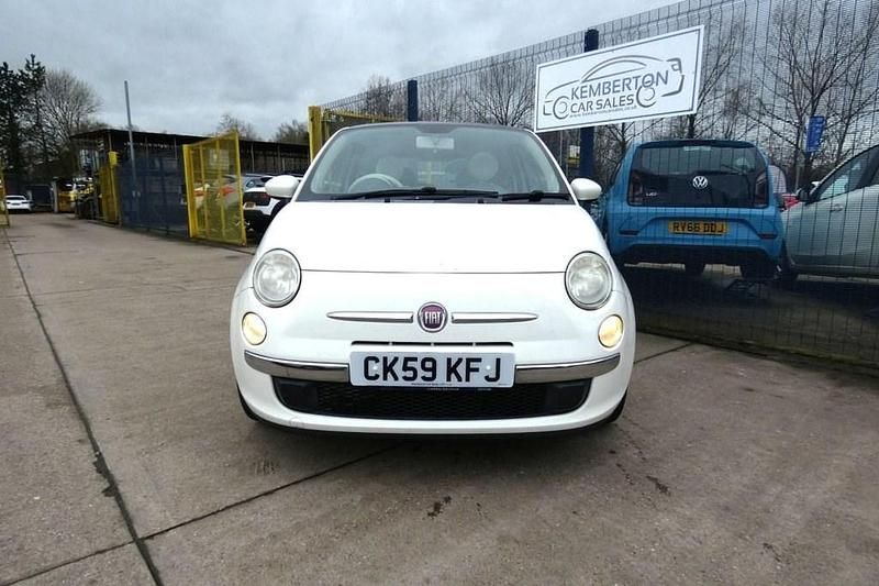 Used Fiat 500 Lounge 69 HP (50 kW) 2009 White Hatchback