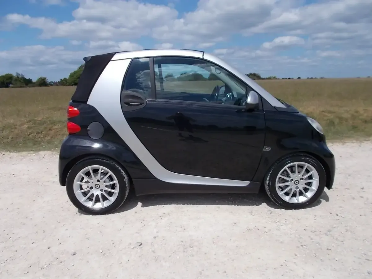 Used Smart ForTwo Cabrio Passion 2009 Silver Cabriolet