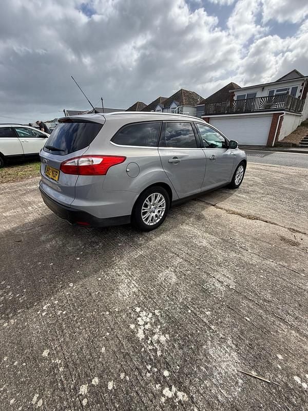 Used Ford Focus Titanium 136 HP (100 kW) 2012 Silver Estate