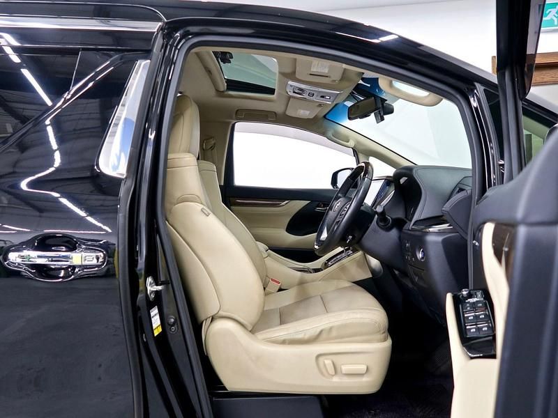 Usado Toyota Alphard Executive 2024 Preto Monovolume