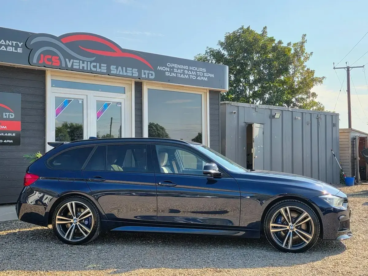 Used BMW 335 M Sport 2017 Blue Estate