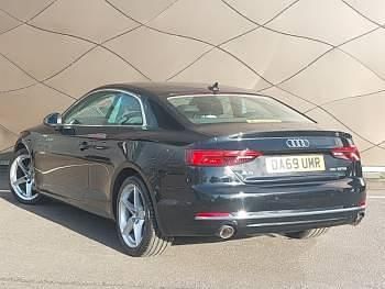 Usado Audi A5 Sport 150 HP (110 kW) 2019 Preto Coupé