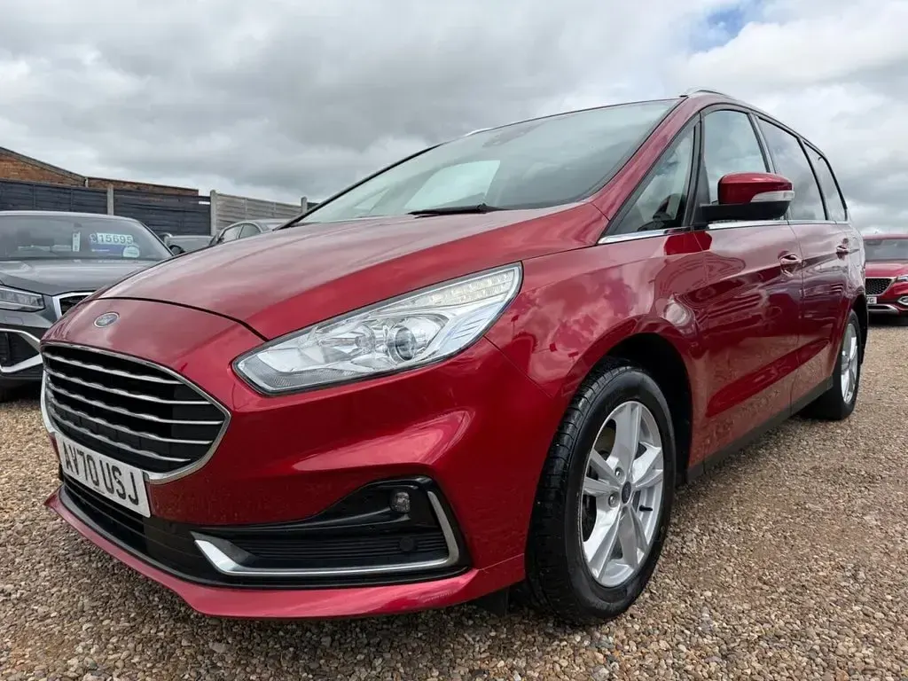 Used Ford Galaxy Titanium 150 HP (110 kW) 2020 Red MPV