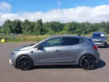 Used Renault Clio Engineered 145 HP (106 kW) 2023 Grey Hatchback