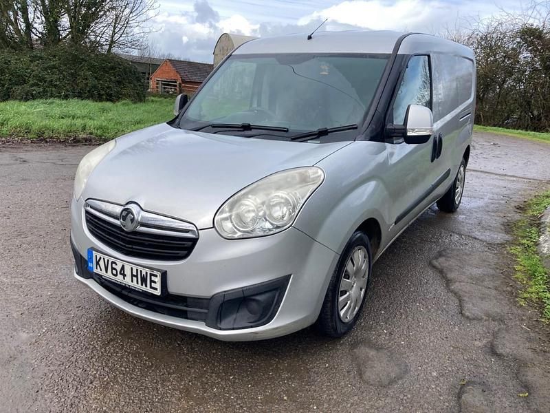Used Vauxhall Combo Sportive 2014 Silver MPV