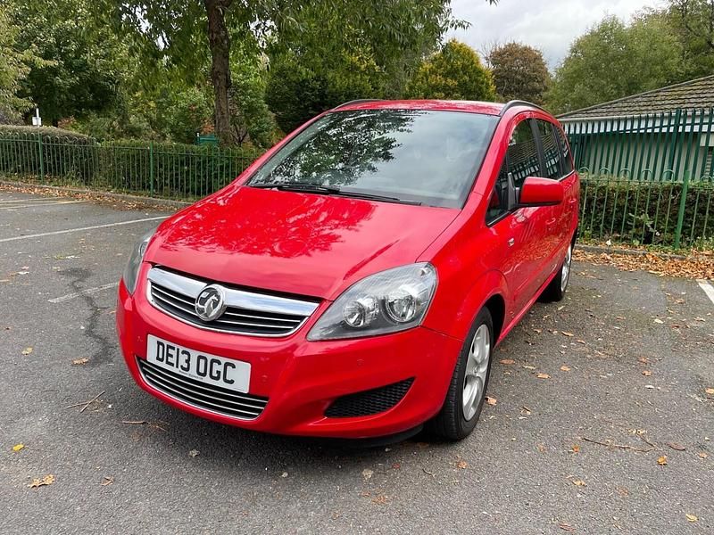 Red Used 2013 Vauxhall Zafira MPV | £2,790 (Fair price) - Image 1/4