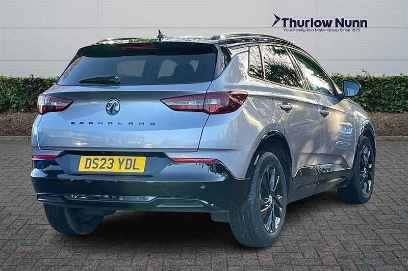Used Vauxhall Grandland X S 130 HP (95 kW) 2023 Grey SUV