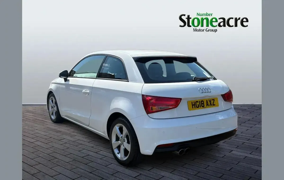 Używany Audi A1 Sport 125 KM (91 kW) 2018 Biały Hatchback