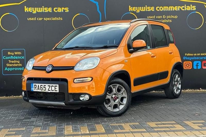 Used Fiat Panda Trekking 85 HP (62 kW) 2016 Orange Hatchback