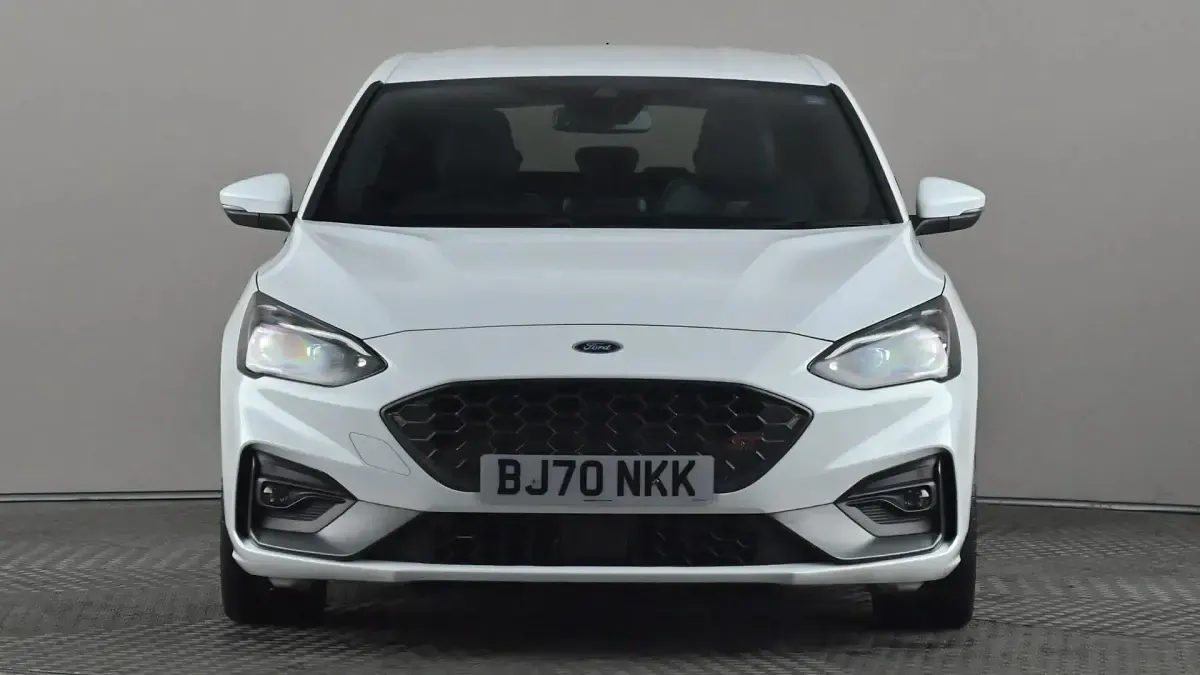 Usado Ford Focus ST 190 HP (139 kW) 2021 Branco Citadino