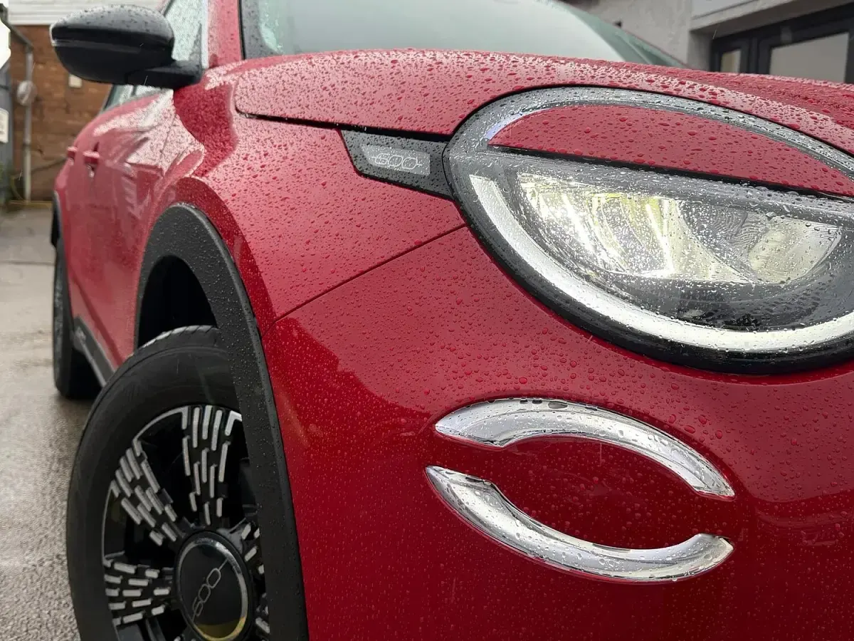 New Fiat 600 2025 Red SUV