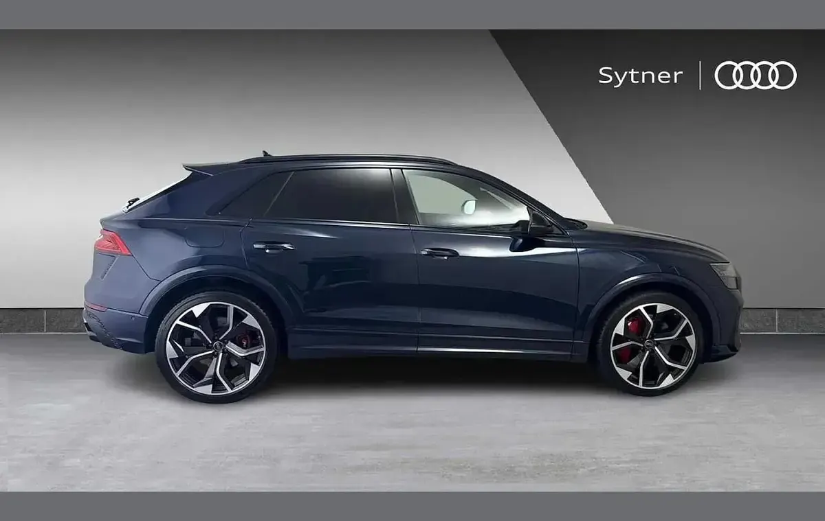 Used Audi Q8 Advanced 591 HP (434 kW) 2022 Blue SUV