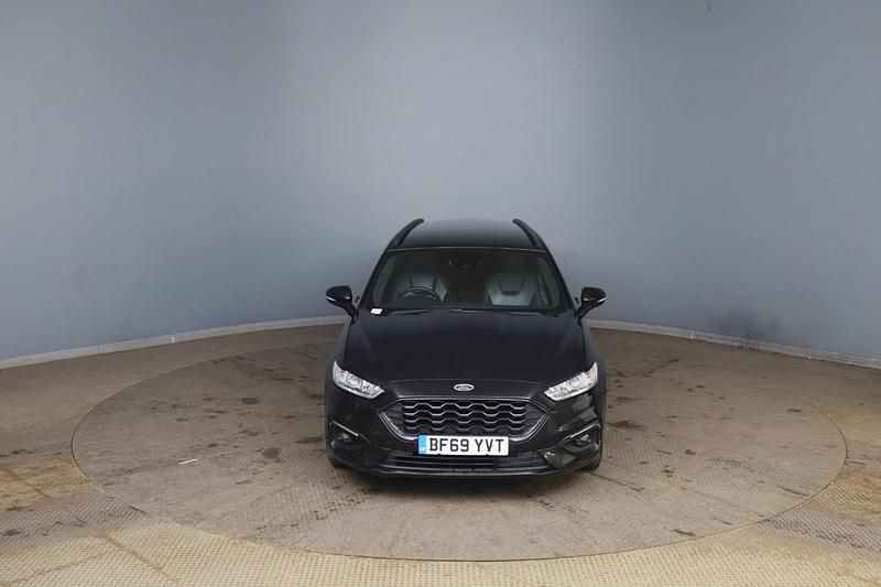 Begagnad Ford Mondeo ST-Line 150 HK (110 kW) 2019 Svart Kombi